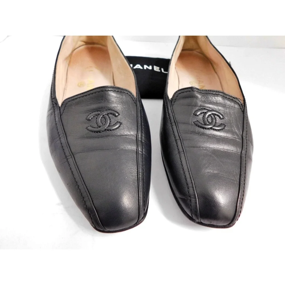 Chanel Stitched CC Logo Black Leather Flats 40 | 9.5 - Picture 2 of 6